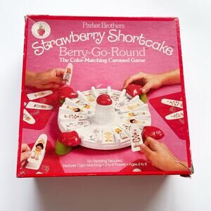 Vintage 1981 Strawberry Shortcake Berry-Go-Round Color Matching Game Complete